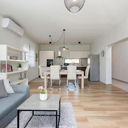 Apartman Olea Pula Exteriör bild