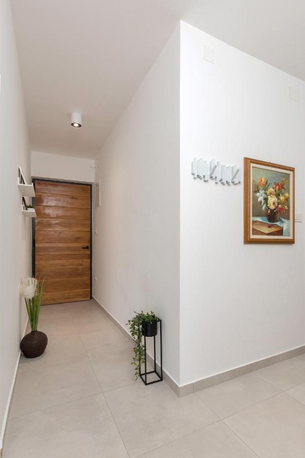 Apartman Olea Pula Exteriör bild